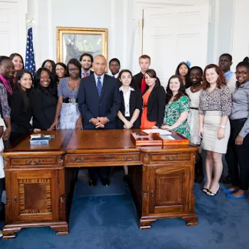 Nelson and Lindsay Fellows visit with Massachusetts Governor Deval Patrick.