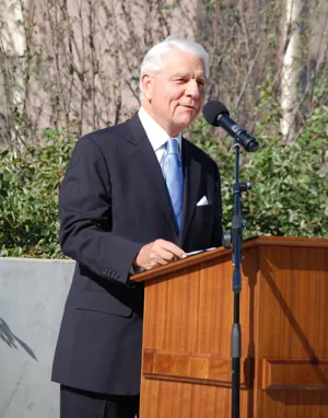 Administrative Office Director Judge Thomas Hogan helped to officially open the courthouse.